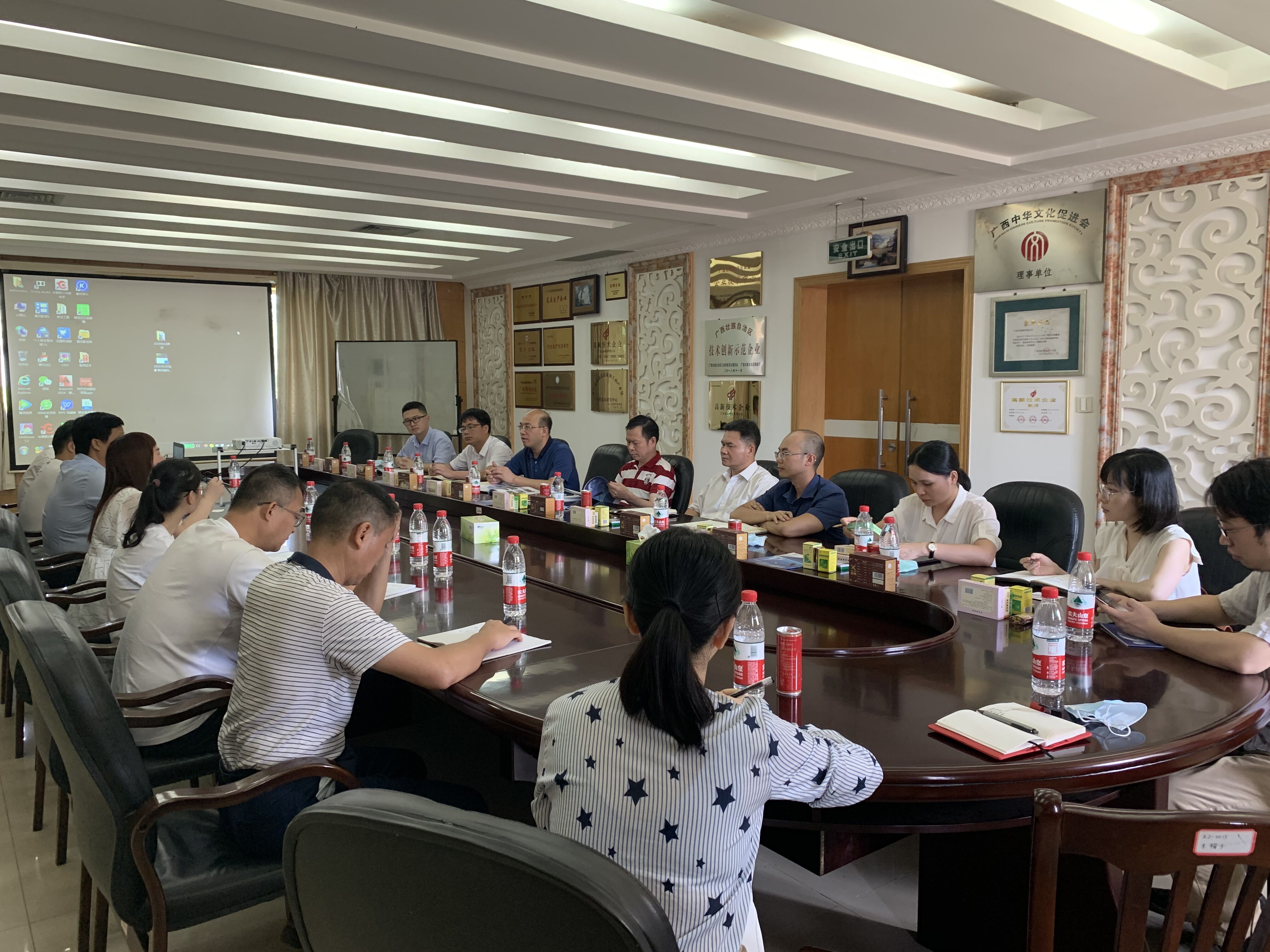 金投集團領導率隊深入企業(yè)推進復工復產(chǎn)